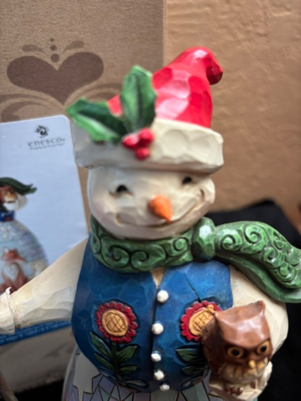 Jim Shore Heartwood Creek " "Unwrap a Friendship" Christmas snowman - Picture 2 of 6